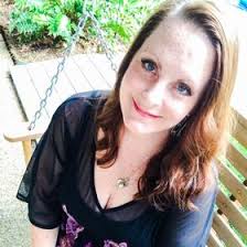 Jill Jonason's Instagram, Twitter & Facebook