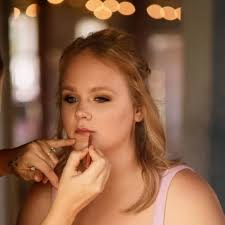 Midwest Glam & Glow LLC‎‏