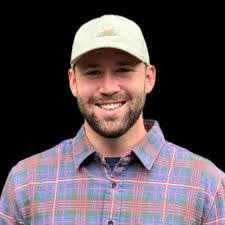 Ryan Theisen's Instagram, Twitter & Facebook