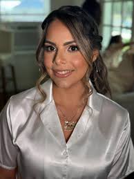 Smoky eye makeup for a Tampa bride's special day