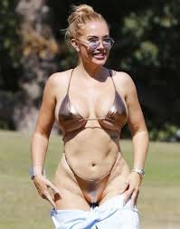 All galleries and links are provided by 3rd parties. Aisleyne Horgan Wallace Wearing A Tiny String Bikini Cameltoe Taxi Driver Movie