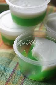Namun umum tahu, ramadhan kali ini berbeza. Kuih Tako Azie Kitchen