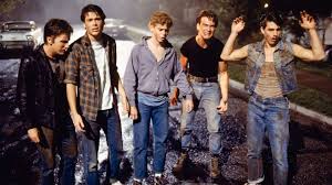 The differences between the greasers and socs. The Ultimate Outsiders Quiz Howstuffworks