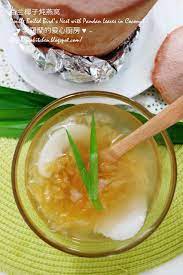 香兰椰子炖燕窝double boiled bird s nest with pandan leaves in coconut pandan bird nest nest