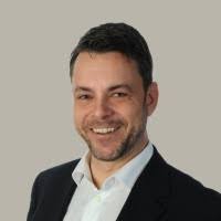 200+ Profile mit dem Suchbegriff „Strehlow“