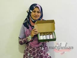 Zat aditif makanan dapat dikelompokkan menjadi dua golongan, yaitu: Pewarna Perisa Makanan Semulajadi Dengan Bionutricia Extract Natural Concentrate Marshalizadotcom