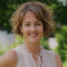 Heidi Jones-Huffman (@HuffmanHeidi)