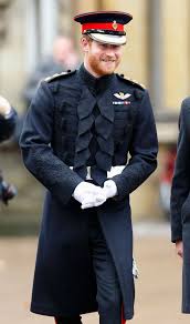 Prince Harry In Uniform Might Make You Weak At The Knees Prince Harry Prince Philip Prince Harry Of Wales