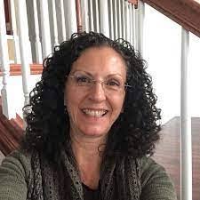 Mary Carlgren's Instagram, Twitter & Facebook