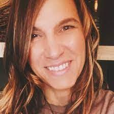 Shelley Rickard's Instagram, Twitter & Facebook