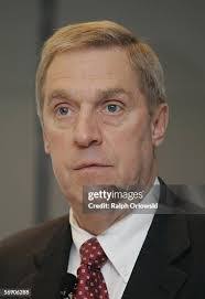 Ben Lipps's Instagram, Twitter & Facebook