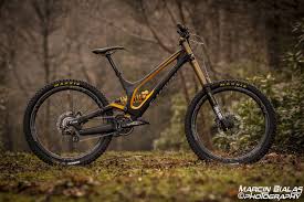 specialized demo carbon 650b 1600 1065 downhill bike downhill mountain biking road bike photography