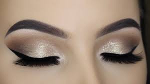 Soft Gold Glitter Eye Makeup Tutorial Halo Eye Makeup Eye Makeup Eye Makeup Tutorial