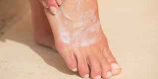 14 Best Foot Creams For Dry Feet And Cracked Heels 2020 Allure