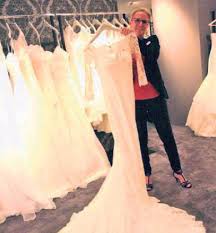 Brautkleider ► individuell & modern ❤ fürs standesamt oder die kirche ❤ kurz & lang + tolle brautkleider kollektion für moderne bräute. Mode Fur Jede Festlichkeit Dessau Rosslau Mitteldeutsche Zeitung