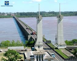 Estou falando de fronteira terrestre, fluvial e aérea, com permissão de entrada dos uruguaios ou (estrangeiros) residentes, disse o presidente em entrevista coletiva, ao lado do ministro da saúde, daniel salinas. Diario Da Fronteira Governo Argentino Prorroga Quarentena Obrigatoria Ate 28 De Junho Medida Afeta Moradores De Uruguaiana E Paso De Los Libres Que Possuem Dupla Cidadania E Nao Conseguem Cruzar A