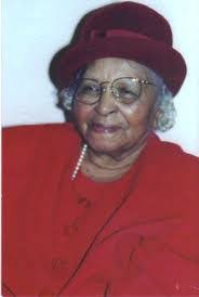 Mae Mathis's Instagram, Twitter & Facebook