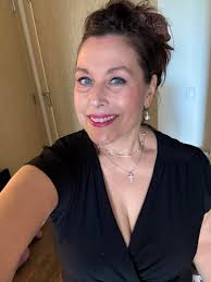 Starting my new job today! Here I go! 💕