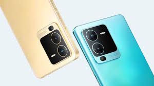 Virat Kohli teases Vivo V25: Check ...
