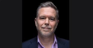 Bob Walters's Instagram, Twitter & Facebook