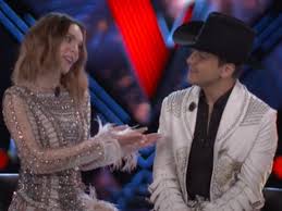 Belinda y christian nodal juran amor eterno junto a los fans. De Los Besos Que Te Di Belinda Y Christian Nodal Se Pondran Romanticos En La Voz Infobae