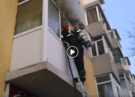 Un incendiu a izbucnit miercuri la secţia de psihiatrie a spitalului judeţean din slatina, fiind activat planul roşu de intervenţie. Agenda Pompierului Incendiu Izbucnit La Un Apartament Din Municipiul Slatina