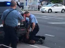 He was later rushed to the hospital, where he died an hour later. Suspect Dies After Minneapolis Cop Restrains Him With Knee New York Daily News