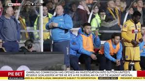 People will talk as they always do but the truth is that i didn't eat that pie. Sutton United Goalkeeper Wayne Shaw Sacked After Eating A Pie During Arsenal Match The Independent The Independent