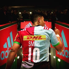 Marcus smith made his senior debut for harlequins during the 2017/18 season and has since gone on to make 59 apperances and score over 430 points for the club in all competitions. Marcus Smith On Twitter Two Top Blokes Absolutely Gutted To Hear The News Played A Big Part In My Development Over The Last Few Years All The Best Https T Co Zihpugu1er