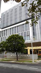 So the question i keep hearing these days is, how do you renew your malaysian passport as fast as possible, and where should you go? Jabatan Imigresen Malaysia Banana Reads