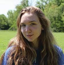 Janine Stover's Instagram, Twitter & Facebook