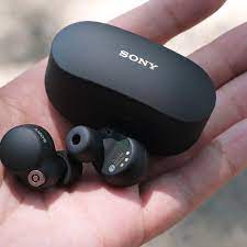 Not only are they extremely comfortable, they're also some of the most musical buds we've heard in this price bracket. Best Wireless Earbuds In 2021 The Verge