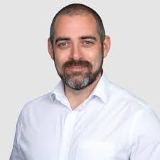 So today brings the end of the summer holidays, and in the same breath the  end of my time at TaxCalc It's been a 3 fantastic years, going from 9,000  customers when