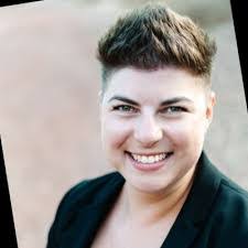 Adriana Lane's Instagram, Twitter & Facebook