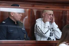 Ombudsman, adam bodnar, commented on the court's decision, which awarded tomasz komenda a total of nearly pln 13 million in compensation and redress. Tomasz Komenda Boje Sie Ze Moga Mnie Zgwalcic Jestem Jak Smiec Sad Nie Reaguje Gazeta Wroclawska
