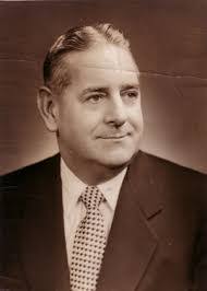 Peter Biggins's Instagram, Twitter & Facebook