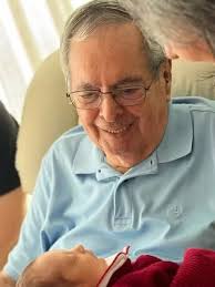 Nasce Alice, décima bisneta do autor de novelas Benedito Ruy Barbosa