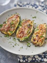 Courgettes Farcies A La Ricotta Et Aux Lardons Recette Recette Avec Courgette Recette Courgette Farcie Courgettes Farcies