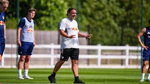 Daniel Farke provides fitness update ahead of Brighton clash