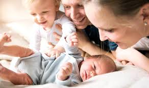 Auf geht's zu vonvon ! Wenn Ein Zweites Kind Kommt Babybjorn This Is Life