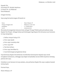 Beberapa perusahaan atau instansi sering kali lebih menyukai surat lamaran kerja yang ditulis tangan. Contoh Surat Lamaran Kerja Lowongan Kerja Kalimantan Tengah
