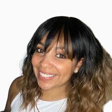 Angela Honaker's Instagram, Twitter & Facebook