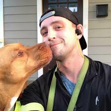 A startup called Dog Parker is installing high-tech dog houses outside  businesses in New York City. You can leave your dog in the climate  controlled house for up to 90 minutes and