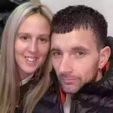 11-year-old girl orphaned after entire family is killed in crash that left  six dead