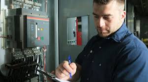 What does an electrician do? Electrician Licensing Requirements 2021 A Comprehensive State Guide