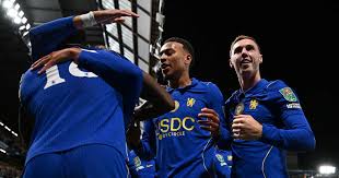 Chelsea 6-3 Leeds United: Palmer y Rogers lideran una remontada trepidante