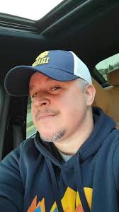 Any info? Been talking for a few months. Wondering if we should meet. There  are a couple red flags concerning meeting. Fort Wayne Indiana.