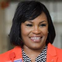 Gail Seaman's Instagram, Twitter & Facebook