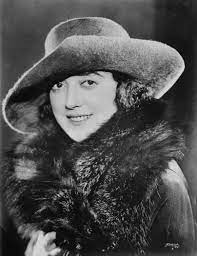 Mabel normand was an american silent film comedienne and actress. Mabel Normand Simple English Wikipedia The Free Encyclopedia