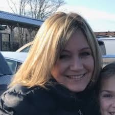 Melissa Diller's Instagram, Twitter & Facebook